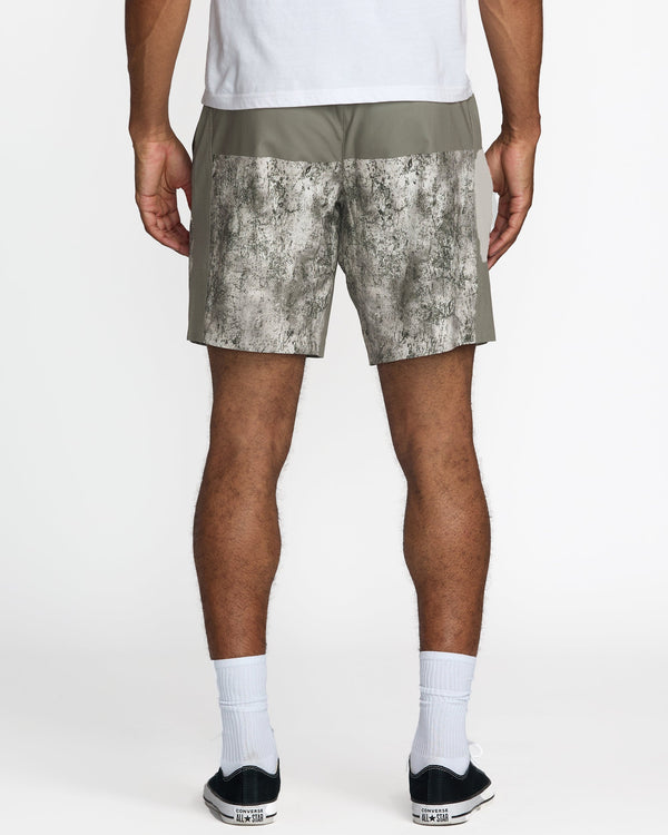 RVCA YOGGER PLUS 2 18" SHORT - SLE
