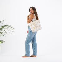 ALOHA COLLECTION GO-TO TOTE / BREEZY / LATTE