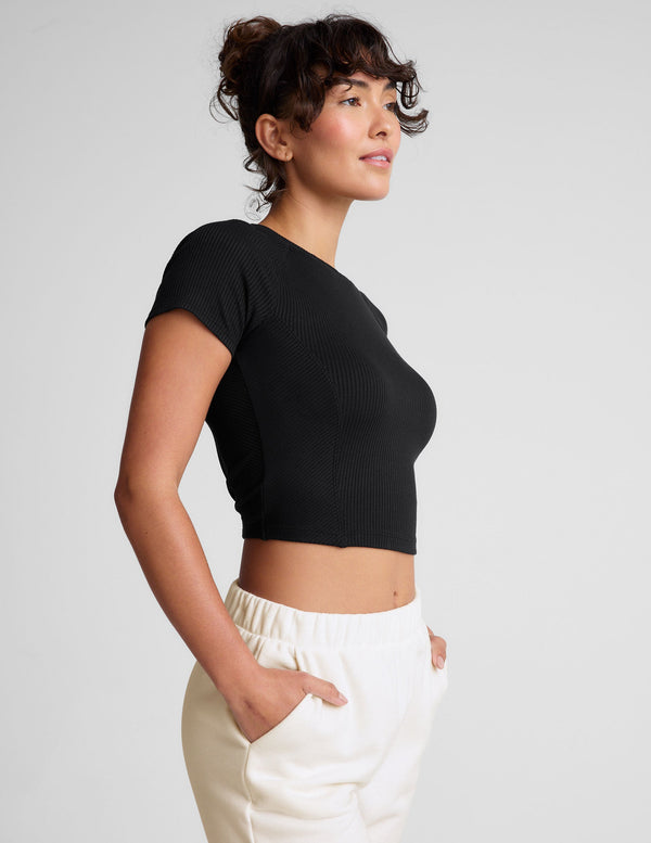 BEYOND YOGA SILHOUETTE CROPPED TEE - BLACK LB7975