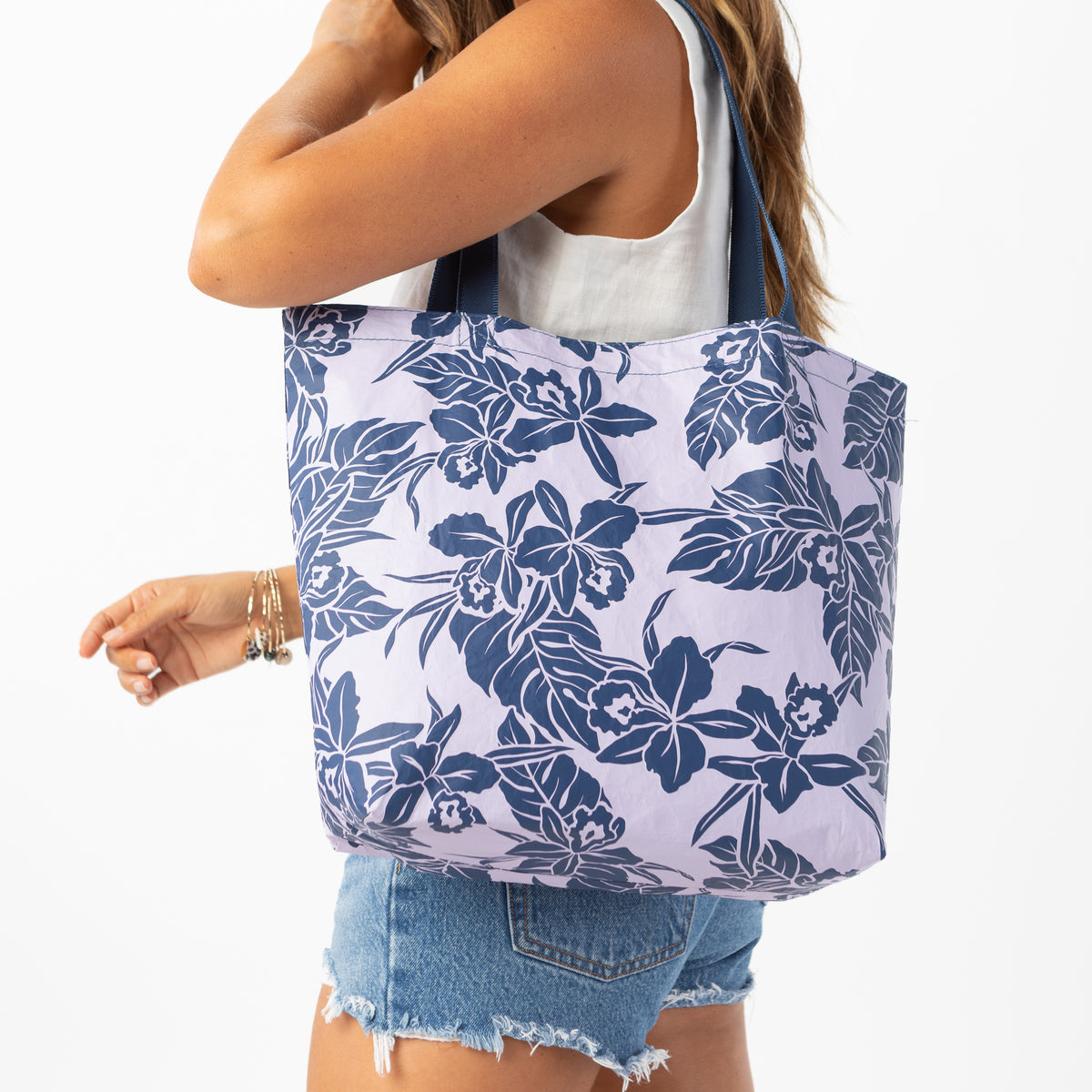 ALOHA COLLECTION  REVERSIBLE TOTE / TUTU / LILAC NAVY