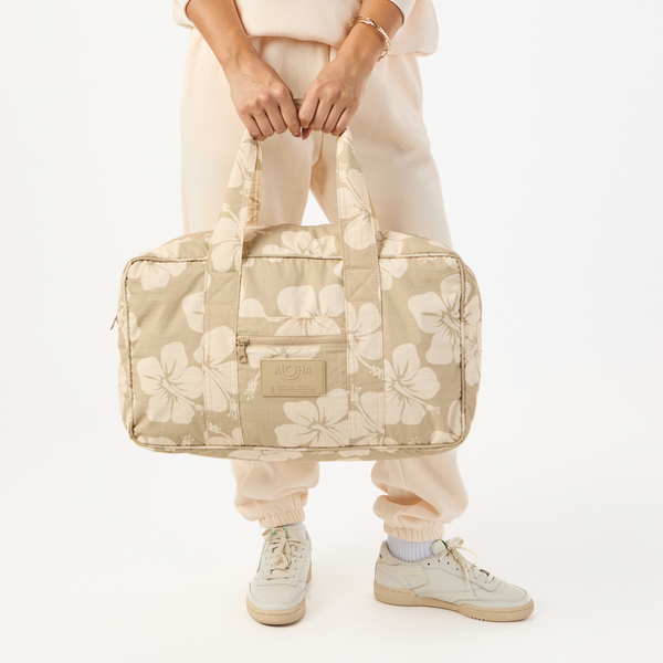 ALOHA COLLECTION KEEP IT LIGHT WEEKENDER / HANA HOU / CREME/DUNE