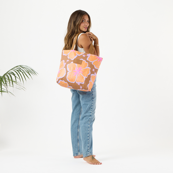 ALOHA COLLECTION DAY TRIPPER / PUA WAIKIKI / TOFFEE