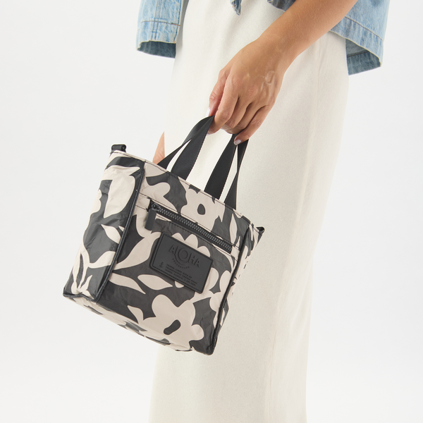 ALOHA COLLECTION CROSSBODY / FALL FLOWERS / BLACK/SANDSTONE