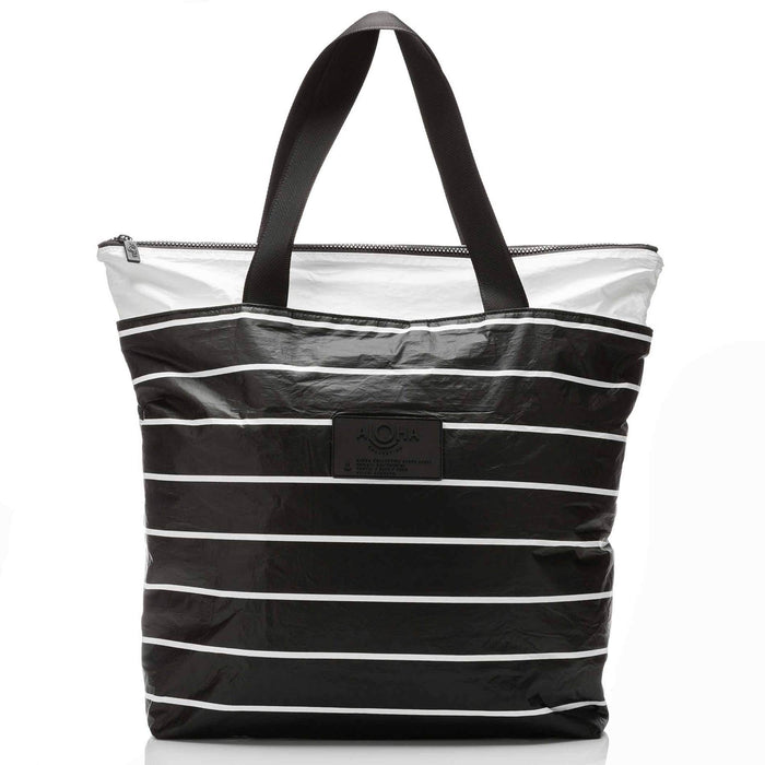 ALOHA COLLECTION DAY TRIPPER /  PINSTRIPE WHITE ON BLACK