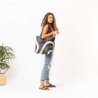 ALOHA COLLECTION DAY TRIPPER / PUAKENIKENI