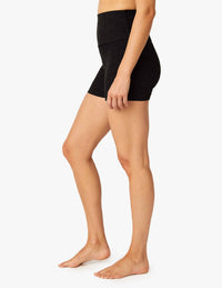 BEYOND YOGA SPACEDYE ALL FOR RUN SHORT - DARKEST NIGHT SD5067