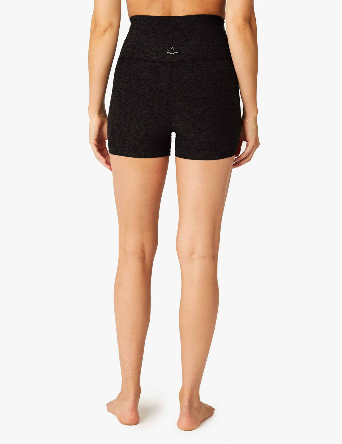 BEYOND YOGA SPACEDYE ALL FOR RUN SHORT - DARKEST NIGHT SD5067