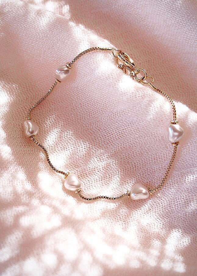 Pearl heart store bracelet