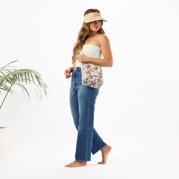 ALOHA COLLECTION CROSSBODY / PUAKENIKENI BUDS / AFFOGATO SANDSTONE