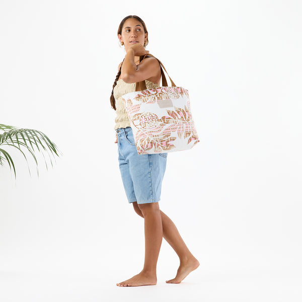 ALOHA COLLECTION DAY TRIPPER / HOLOMUA HARDING / TOFFEE SANDSTONE