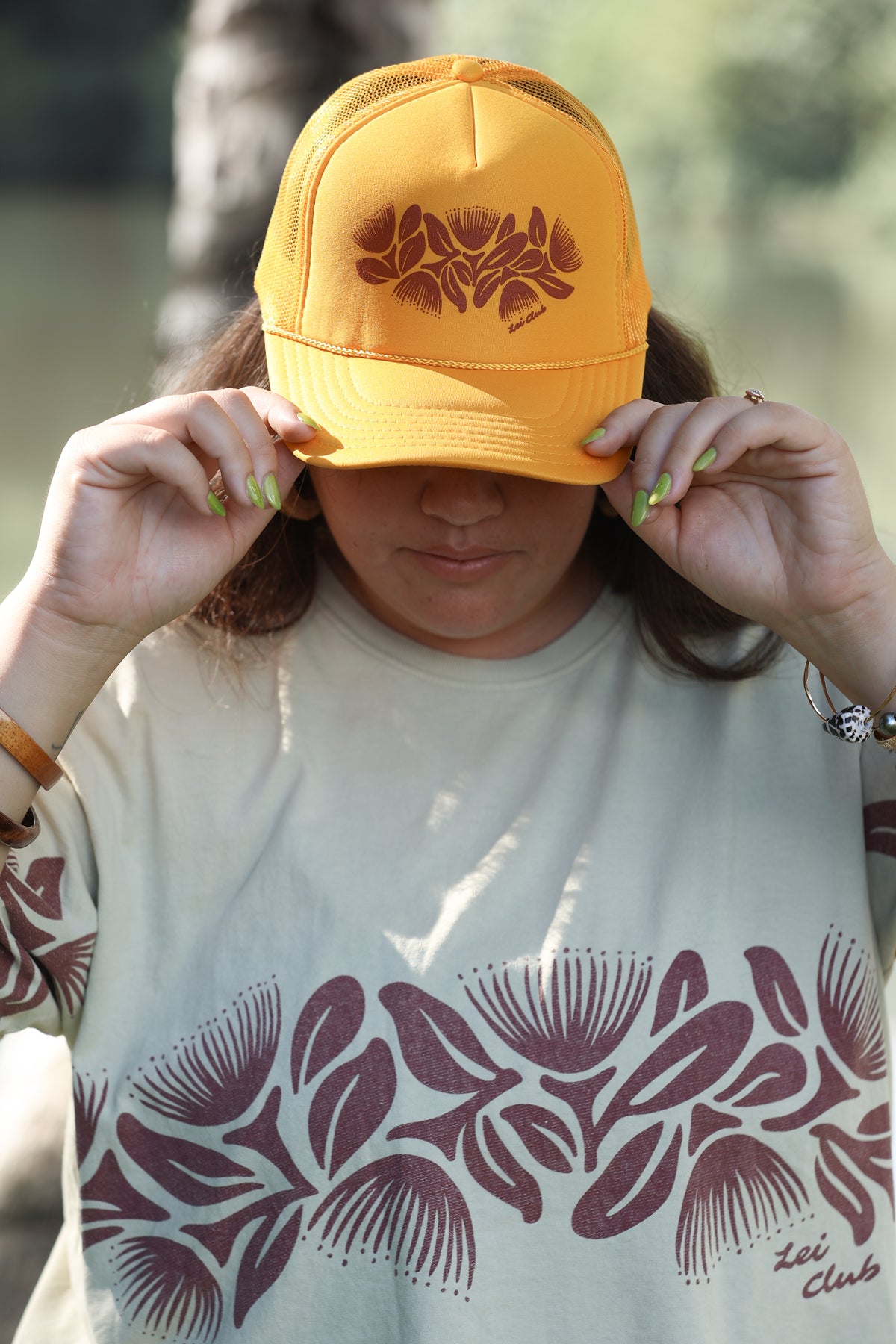 LEI CLUB LEHUA LEI TRUCKER HAT - RED ON YELLOW