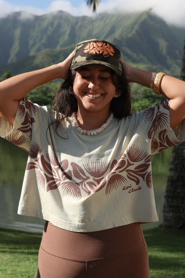 LEI CLUB LEHUA LEI TRUCKER HAT - ORANGE ON FULL CAMO