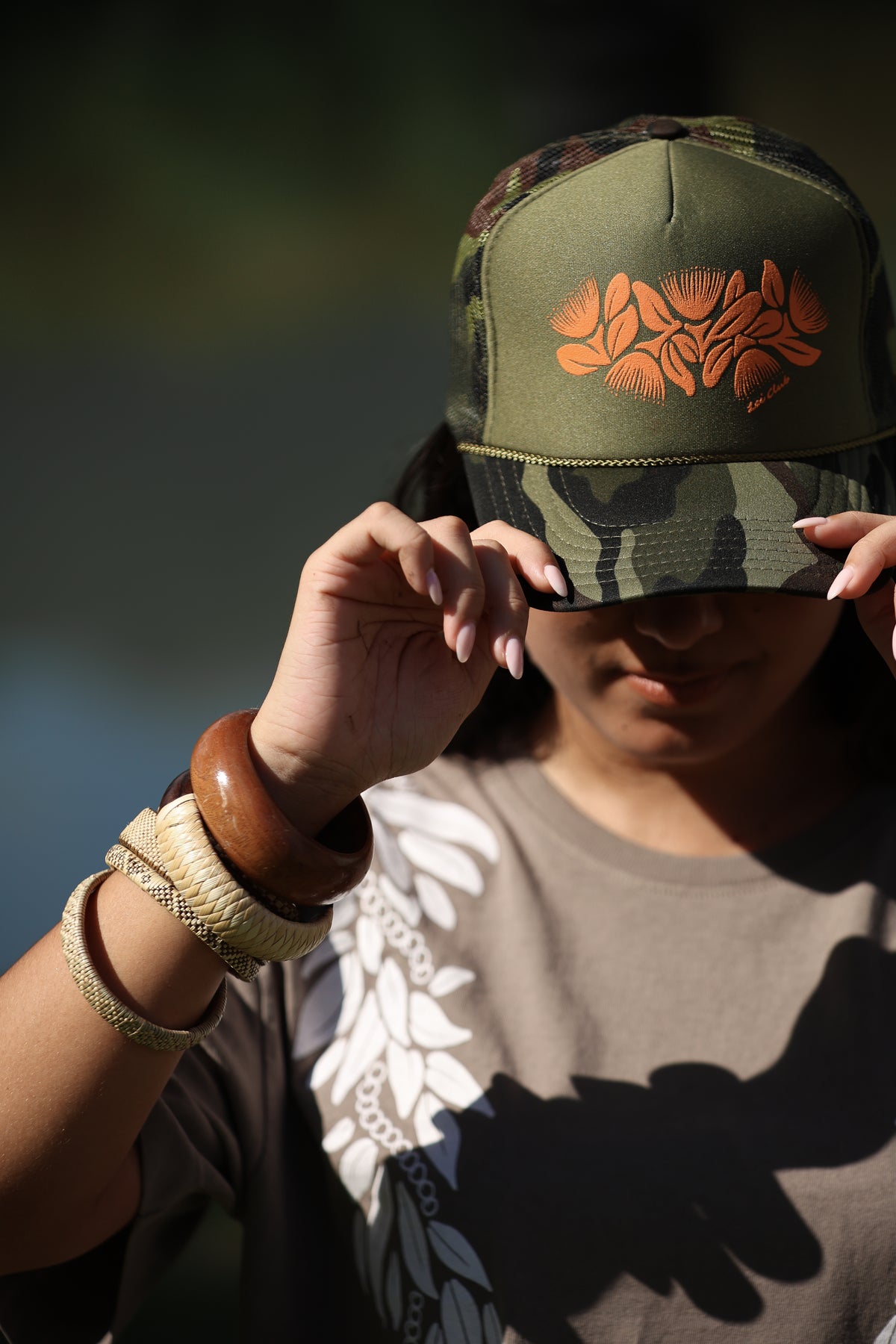 LEI CLUB LEHUA LEI TRUCKER HAT - ORANGE ON GREEN AND CAMO