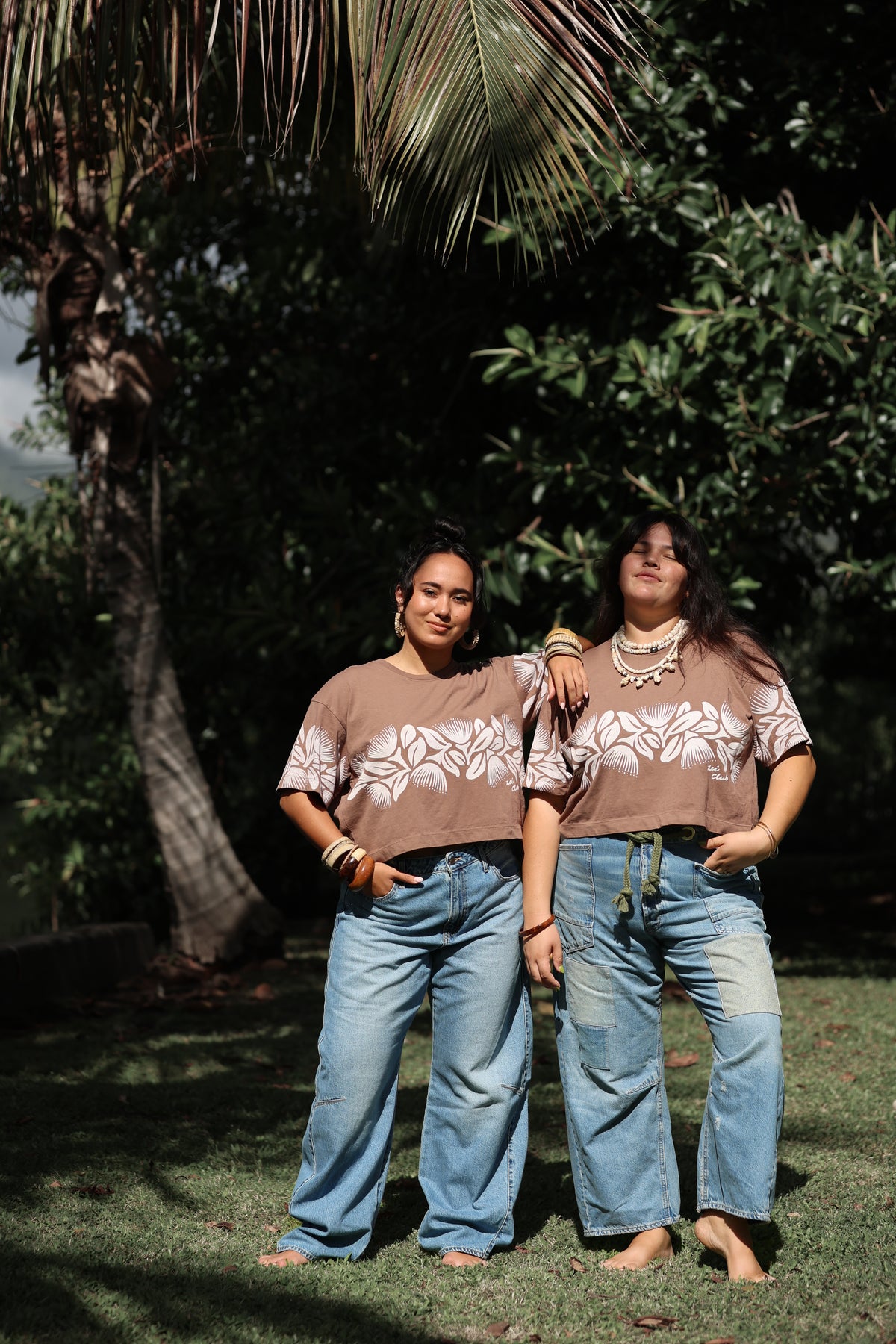 LEI CLUB CROP TEE PUA LEHUA BAND - HAUPIA ON COCONUT