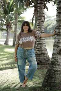 LEI CLUB CROP TEE PUA LEHUA BAND - HAUPIA ON COCONUT