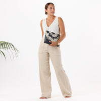 ALOHA COLLECTION MID / PLUMERIA / SANDSTONE BLACK