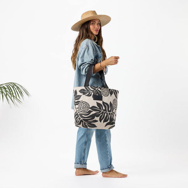 ALOHA COLLECTION DAY TRIPPER / HOLOMUA / BLACK SANDSTONE