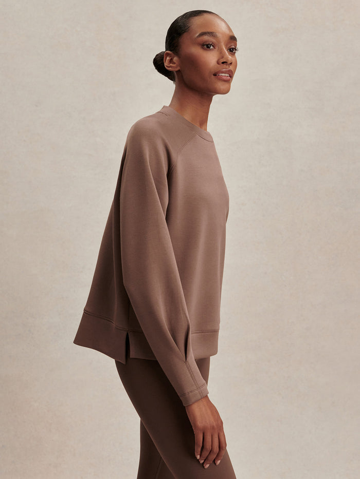 VARLEY ZOSIA CREW NECK ACTIVE SWEATER - COFFEE QUARTZ VAR02876