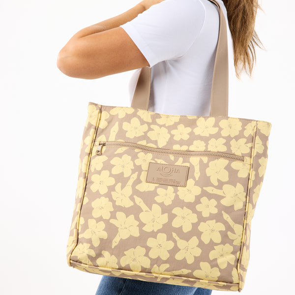 ALOHA COLLECTION DAILY TOTE / PUAKENIKENI BUD / AFFOGATO