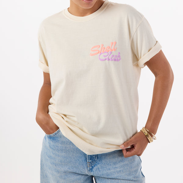 ALOHA COLLECTION TEE / SHELL CLUB / SANDSTONE