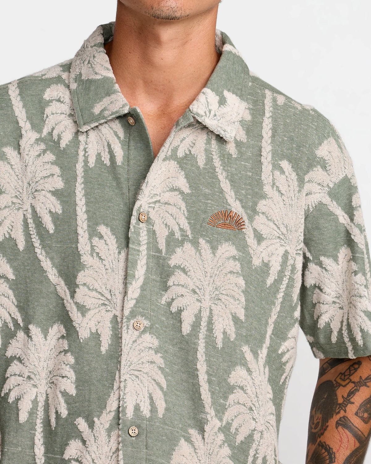 RVCA PALM FALL SHORT SLEEVE EXOTICA TEE - GNB0