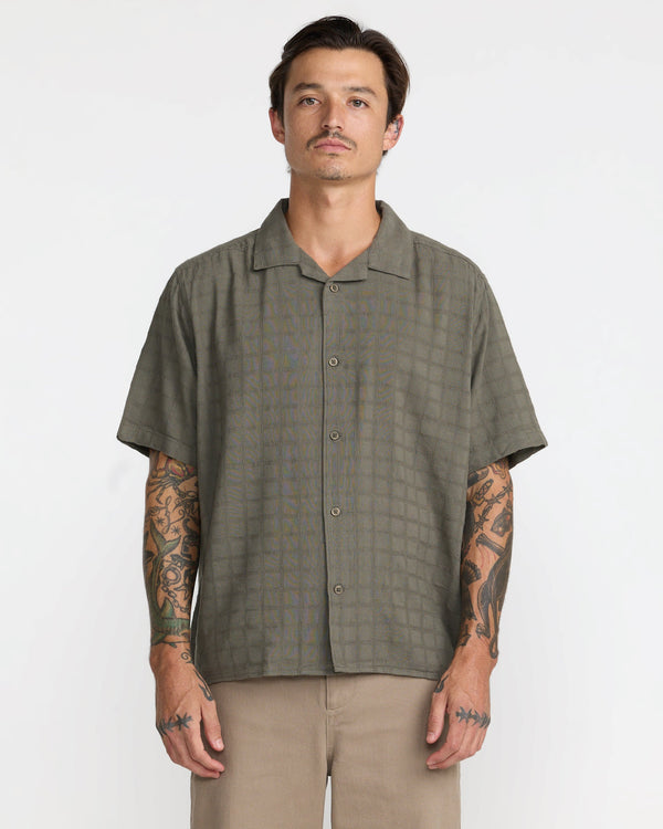 RVCA VACANCY SHORT SLEEVE SHIRT - SLE