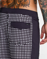 RVCA HAWAII APEX 2 BOARDSHORTS 18" - BWH