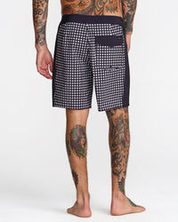 RVCA HAWAII APEX 2 BOARDSHORTS 18" - BWH