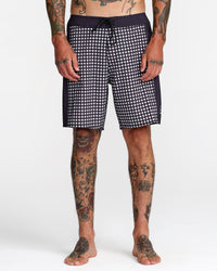 RVCA HAWAII APEX 2 BOARDSHORTS 18" - BWH