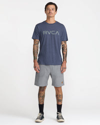 RVCA BROPHY HYBRID 18" SHORT - SMK
