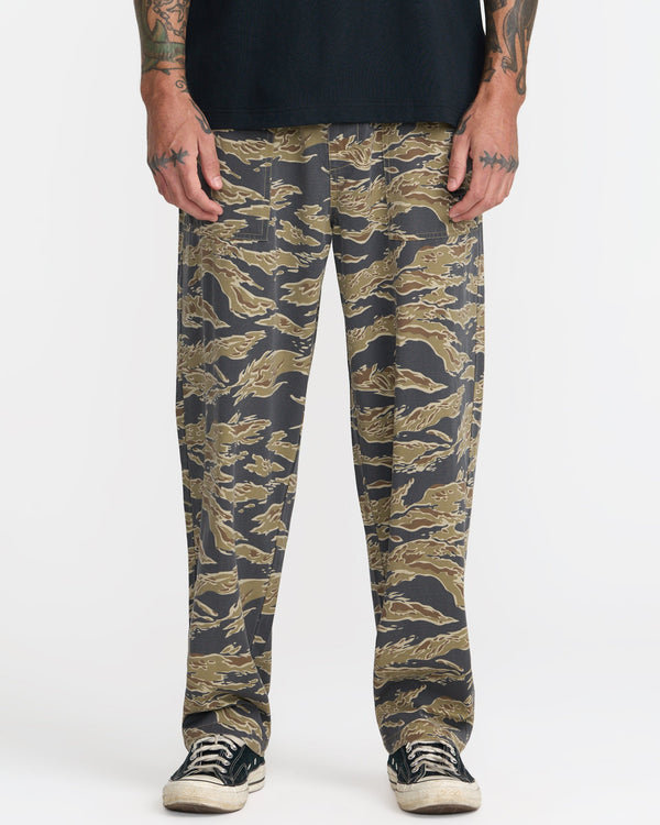 RVCA MIL UTILITY PANTS - TMV6