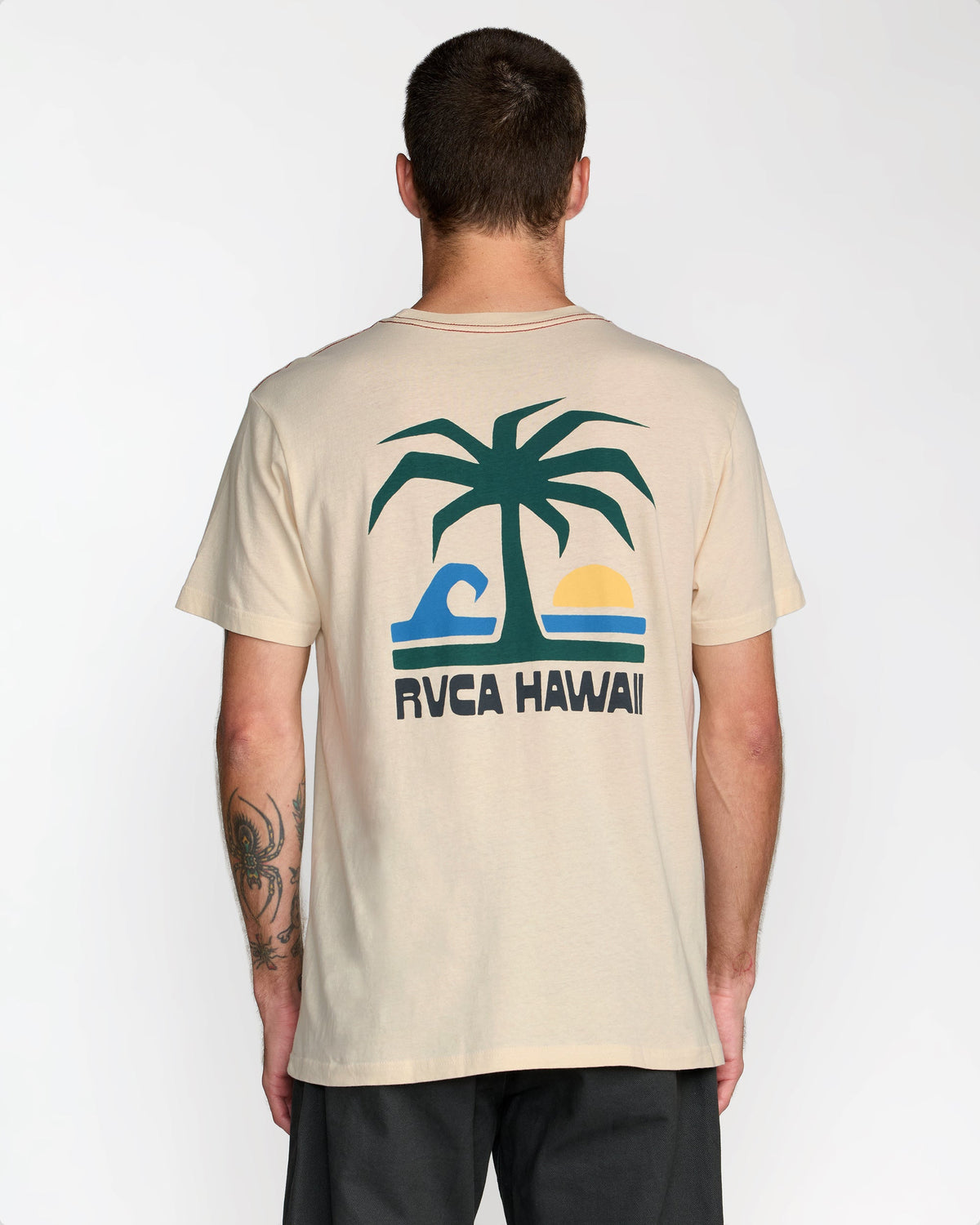 RVCA RESORT INC. SHORT SLEEVE TEE - KHA