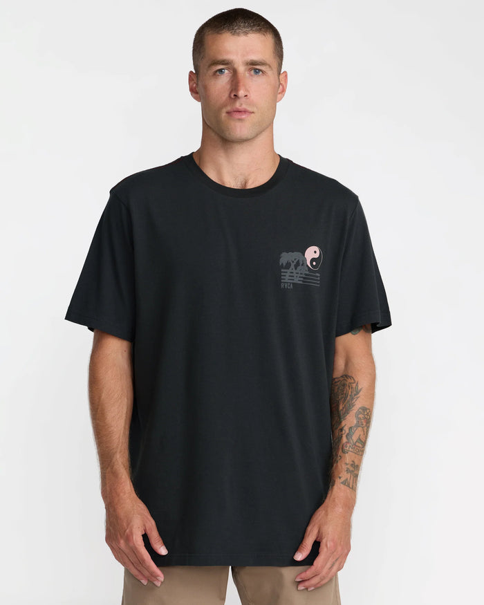 RVCA BALANCE HORIZON SHORT SLEEVE - BLACK