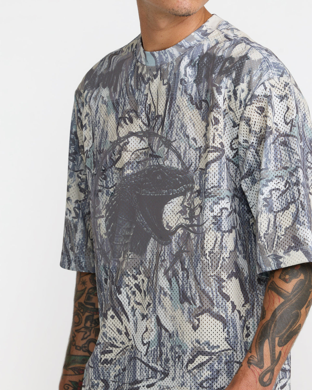 RVCA TAPOUT MESH JERSEY TEE - CAM