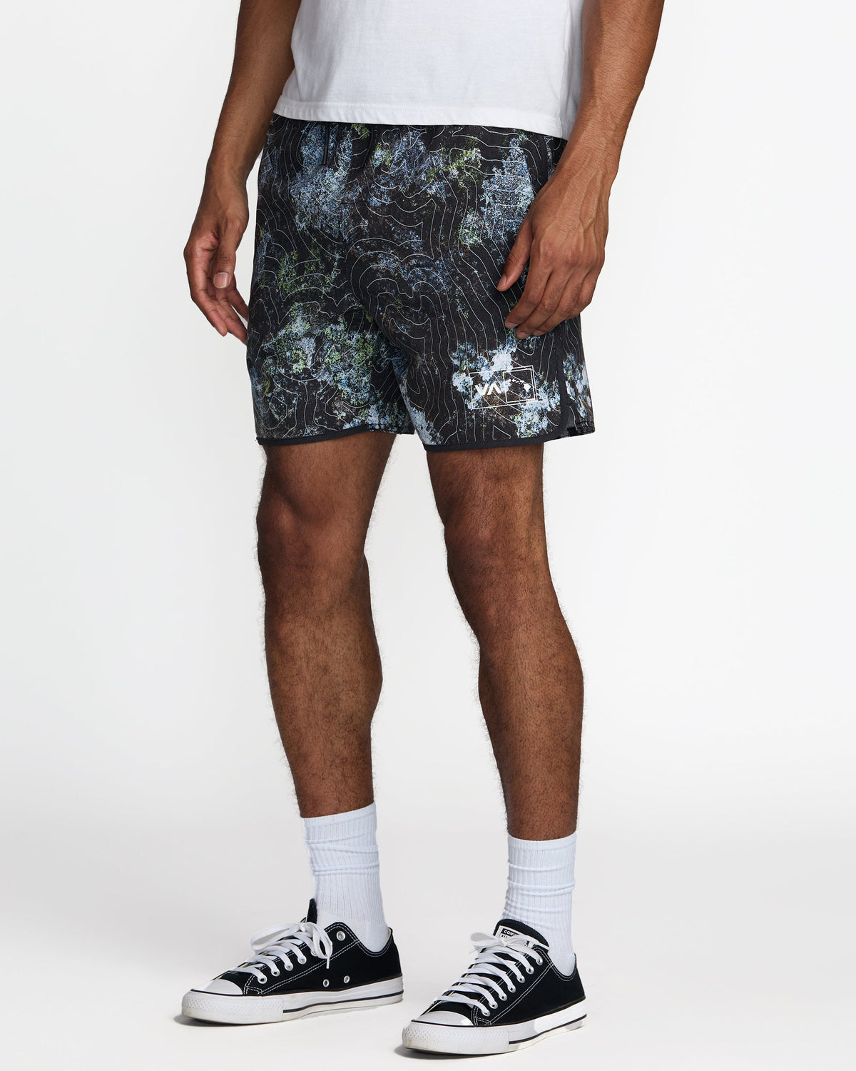 RVCA HAWAII YOGGER HYBRID TECH 17" - BLK