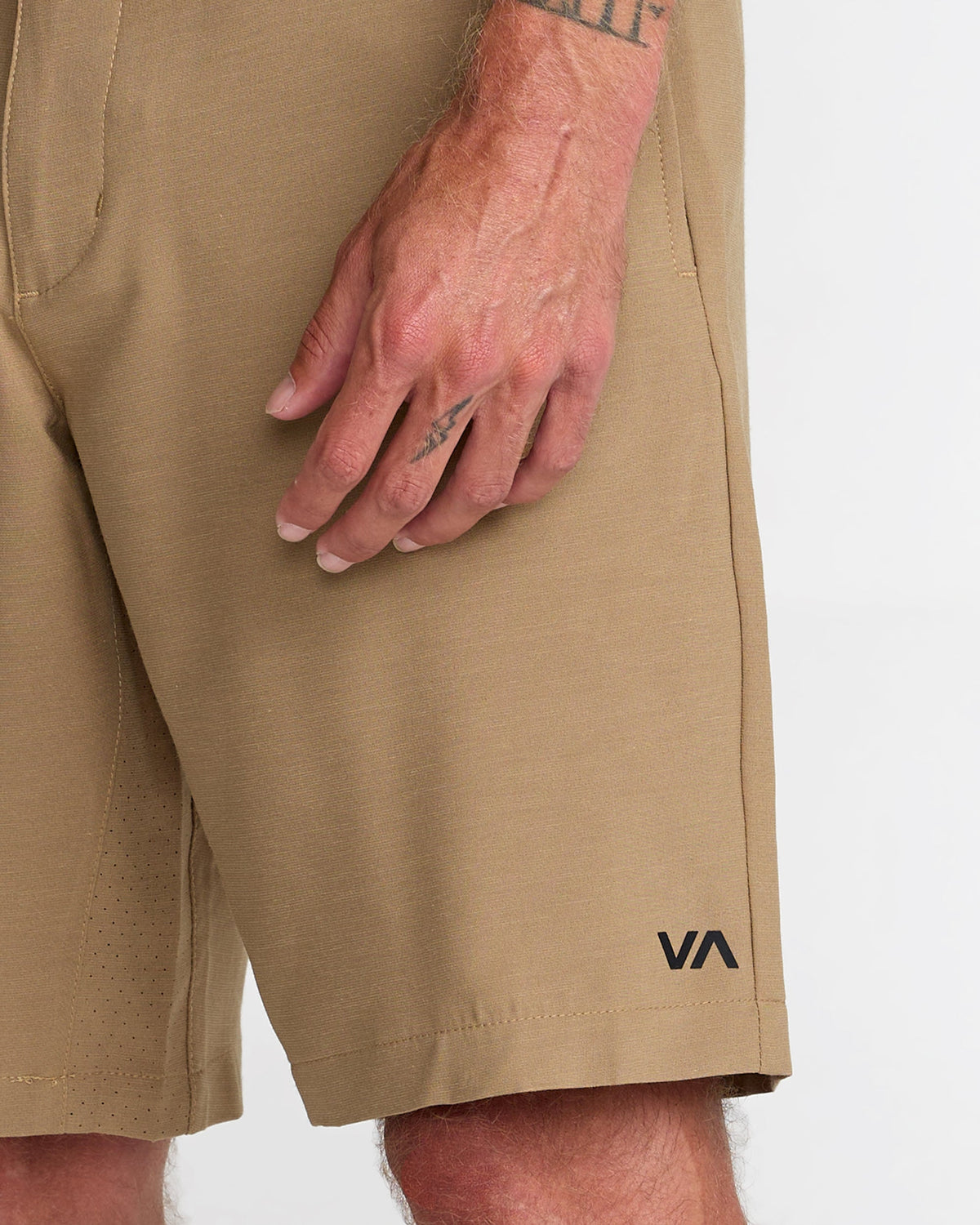 RVCA SPORT COURSE CHINO SHORT 20" - COY