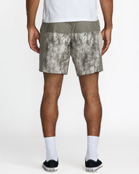 RVCA YOGGER PLUS 2 18" SHORT - SLE