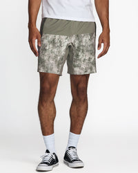 RVCA YOGGER PLUS 2 18" SHORT - SLE