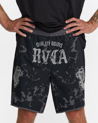 RVCA YOGGER STRETCH CONTRAST 17" SHORTS - BL2
