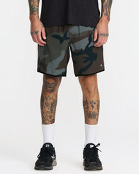 RVCA YOGGER STRETCH CONTRAST 17" SHORTS - GNR6