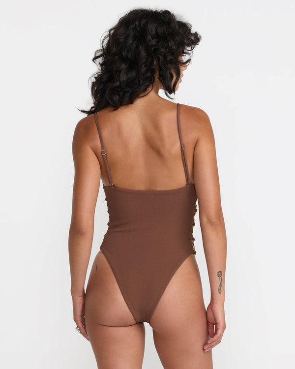 RVCA CRINKLE SIDE RING ONE PIECE - CHO