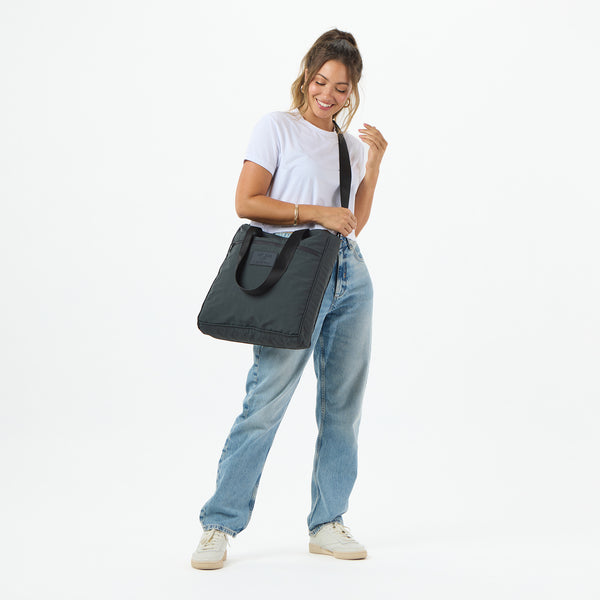 ALOHA COLLECTION DAILY TOTE / MONOCHROME / BLACK