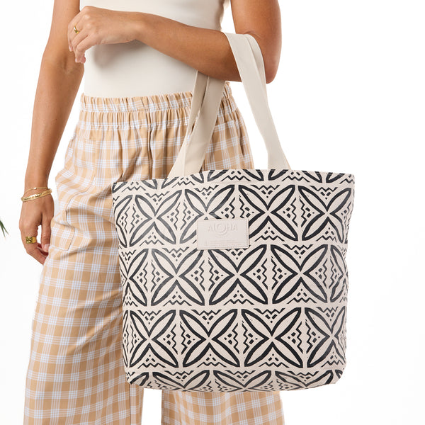 ALOHA COLLECTION DAY TRIPPER / PASIFIKA / SANDSTONE BLACK