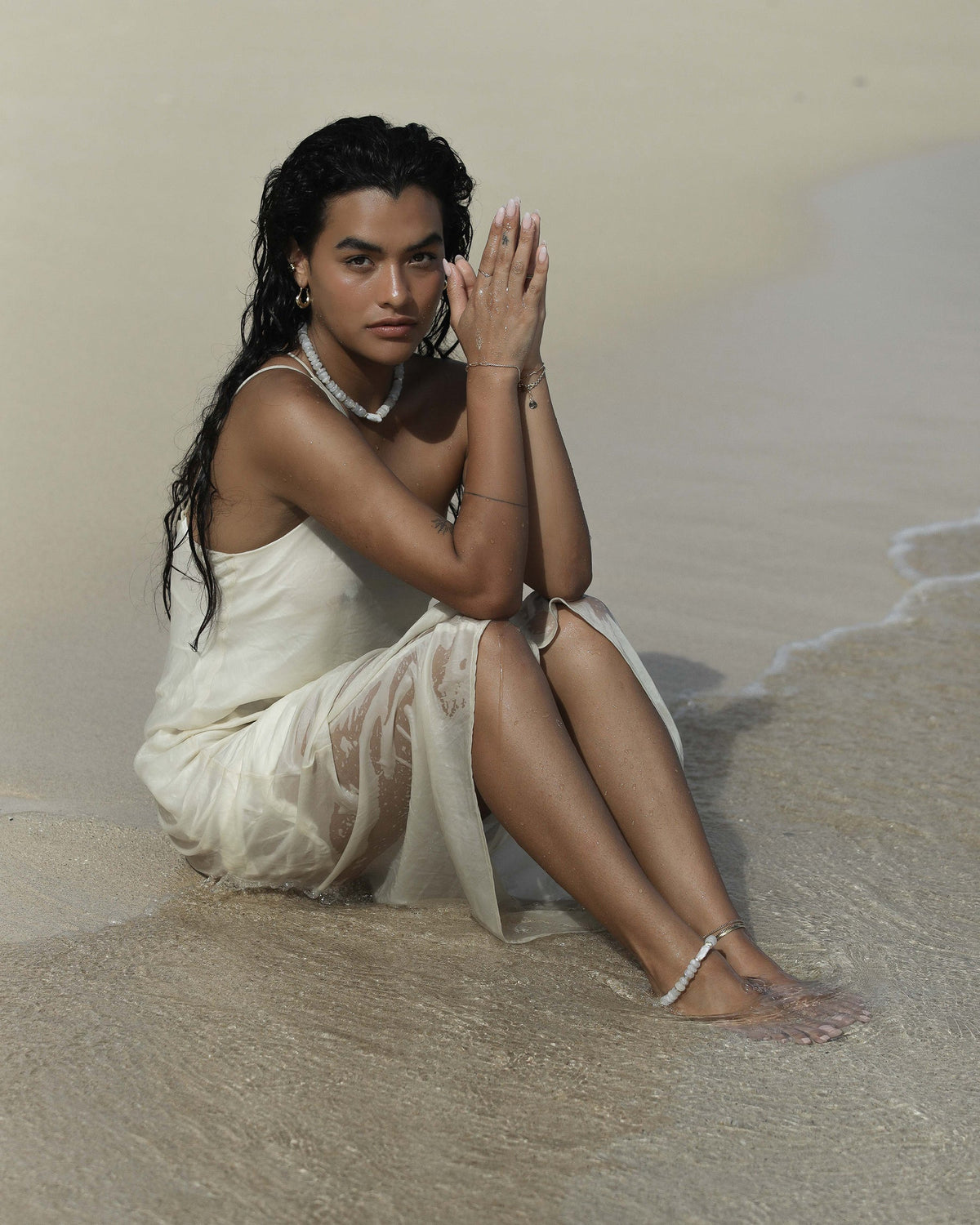 LOVE ME KNOT RAJA VI HOOPS