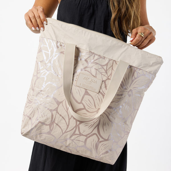 ALOHA COLLECTION DAY TRIPPER / BACKYARD / OYSTER SANDSTONE