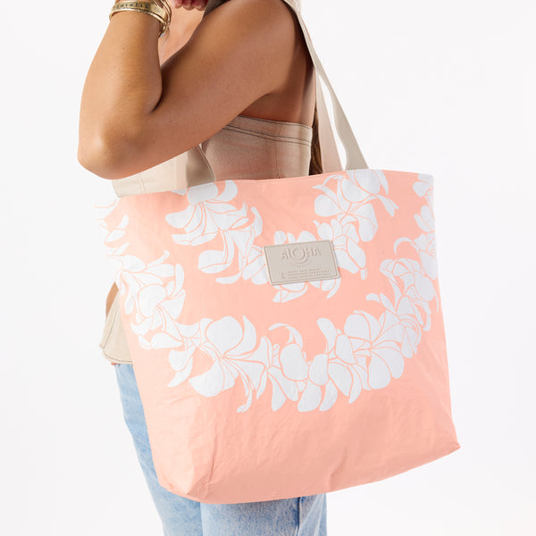 ALOHA COLLECTION DAY TRIPPER / PLUMERIA LEI / PEACHY