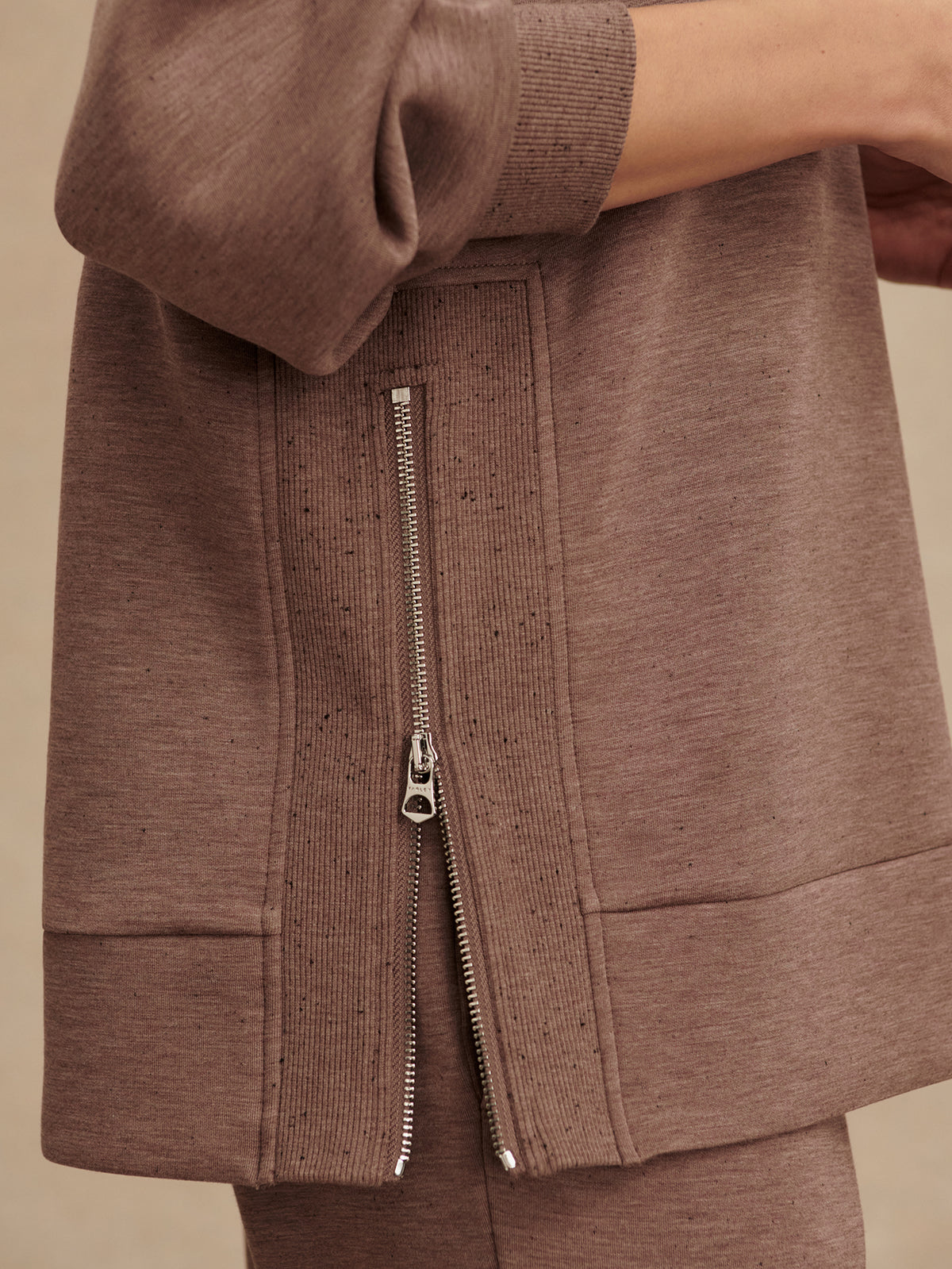 VARLEY NICOLE BOYFRIEND SWEAT - DEEP TAUPE MARL FLECK VAR02083