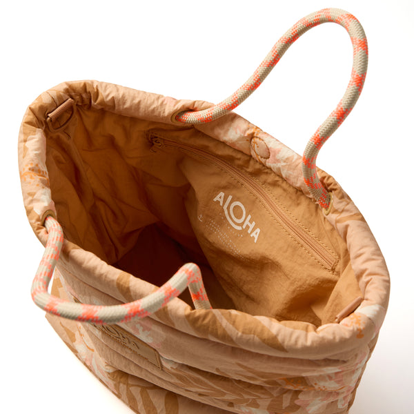 ALOHA COLLECTION NYLON LARGE QUILTED ROPE TOTE / ADRIFT / CAMEL