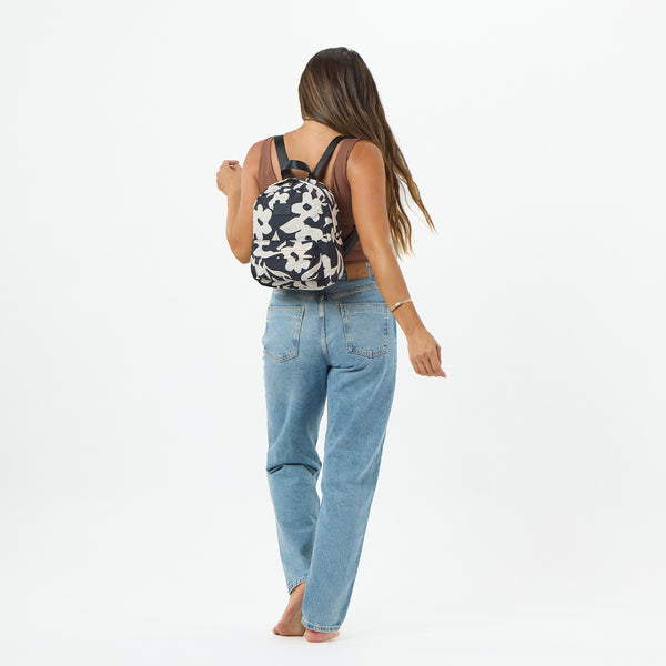 ALOHA COLLECTION MINI BACKPACK / FALL FLOWERS / BLACK/SANDSTONE