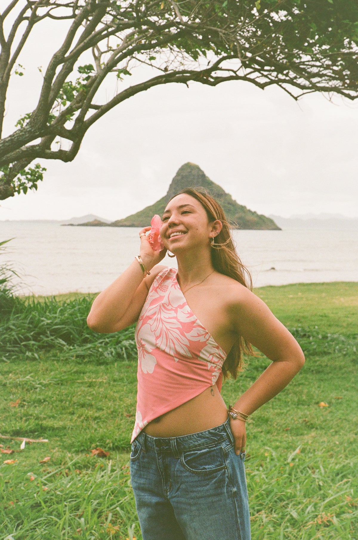 HUNNEH GIRL TANK Waiahole Poi Factory Country Store × Work It Out